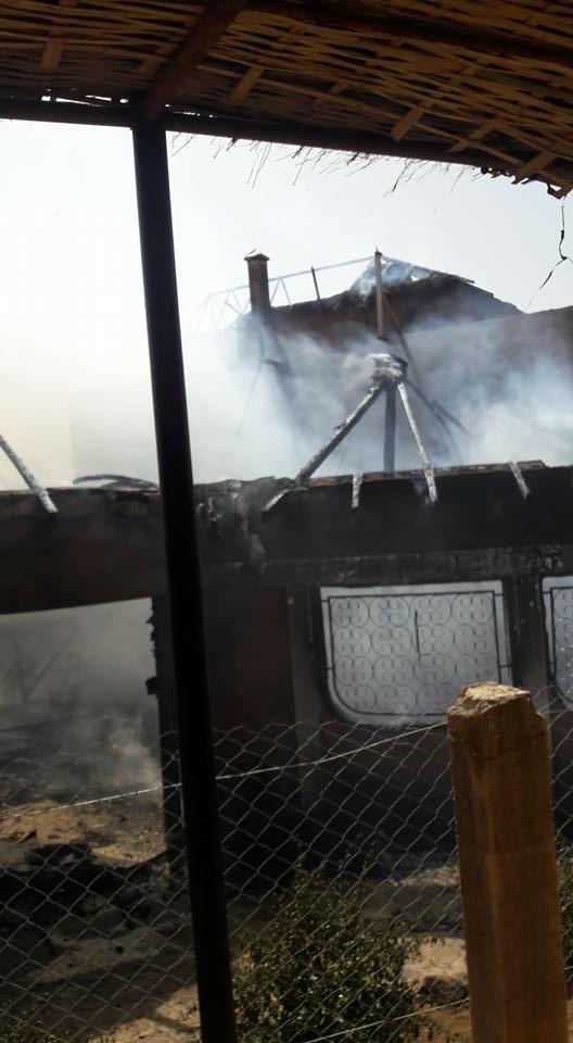 PHOTOS - Incendie à Saly: Un restaurant part en fumée