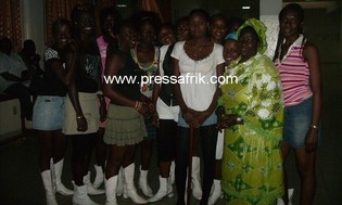 PHOTOS Sénégal - fête indépendance – majorettes de Kennedy : Au cœur des joyaux du défilé PHOTOS Sénégal - fête indépendance – majorettes de Kennedy : Au cœur des joyaux du défilé
