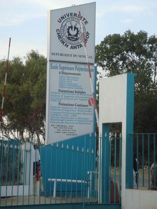 Le taux de bacheliers scientifiques et techniques en baisse au Sénégal. Le taux de bacheliers scientifiques et techniques en baisse au Sénégal.