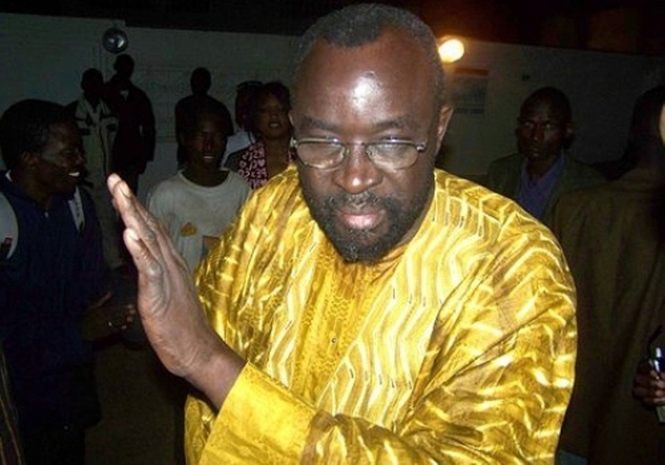 Bennoo Bokk Yaakar: Le Cas Moustapha Cissé Lô Bennoo Bokk Yaakar: Le Cas Moustapha Cissé Lô