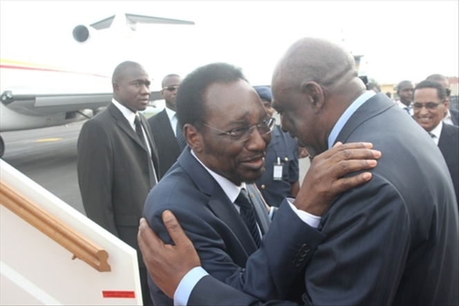 Mali : le président Traoré garde son Premier ministre, Cheick Modibo Diarra Mali : le président Traoré garde son Premier ministre, Cheick Modibo Diarra
