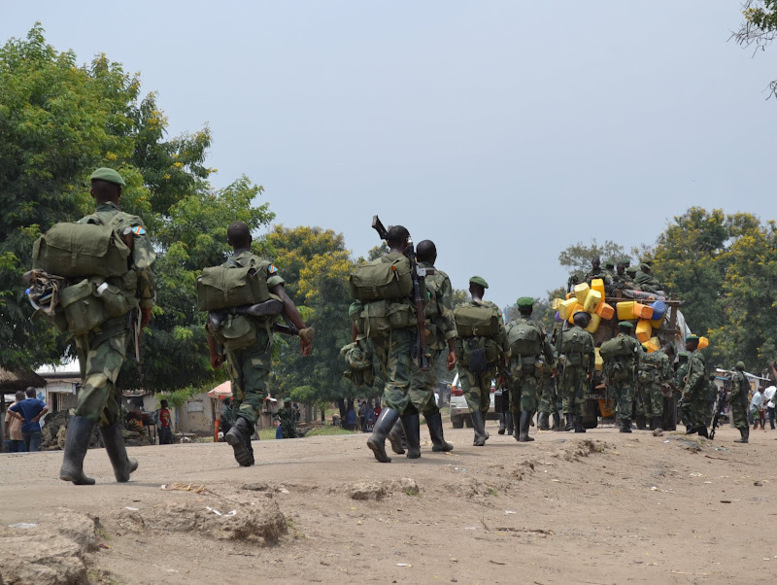 Polémique en RDC après le départ de soldats rwandais dans l'est du pays Polémique en RDC après le départ de soldats rwandais dans l'est du pays
