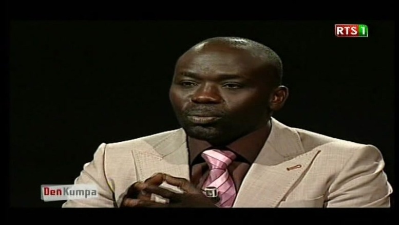 Le Journaliste Cheikh Yérim Seck arrêté pour viol Le Journaliste Cheikh Yérim Seck arrêté pour viol