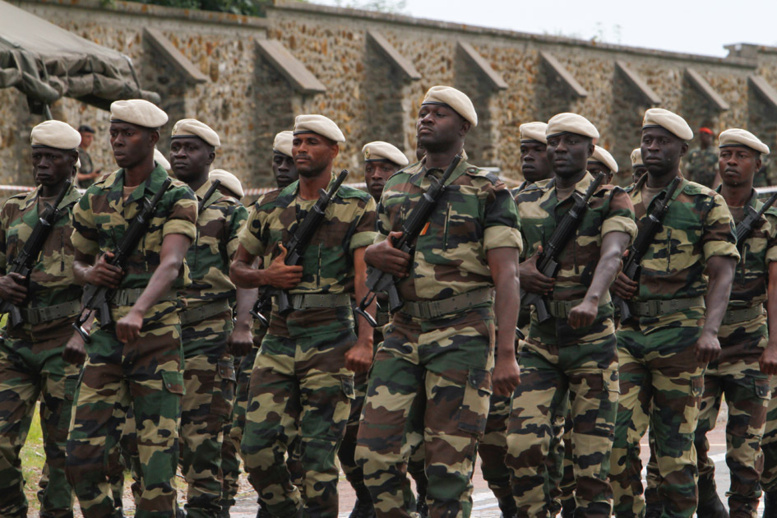 Dernière minute : Intervention au Nord du Mali, 60 soldats sénégalais viennent de décoller Dernière minute : Intervention au Nord du Mali, 60 soldats sénégalais viennent de décoller