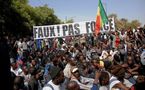Les rapatriés d’Espagne en guerre contre Wade