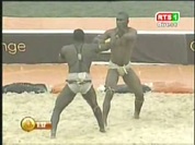 Amoul_frein_vs_Alpha_Keita