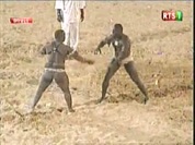 Victoire de Tidiane Faye et Balla Diouf.flv