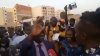 Tribunal de Dakar : Me El Hadji Diouf hué par les sympathisants de Sonko