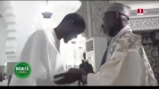 Korit�___Le_geste_tr�s_noble_du_Pr_Diomaye_qui_aidel_Imam_de_la_grande_mosqu�e_�_se_lever.mp4