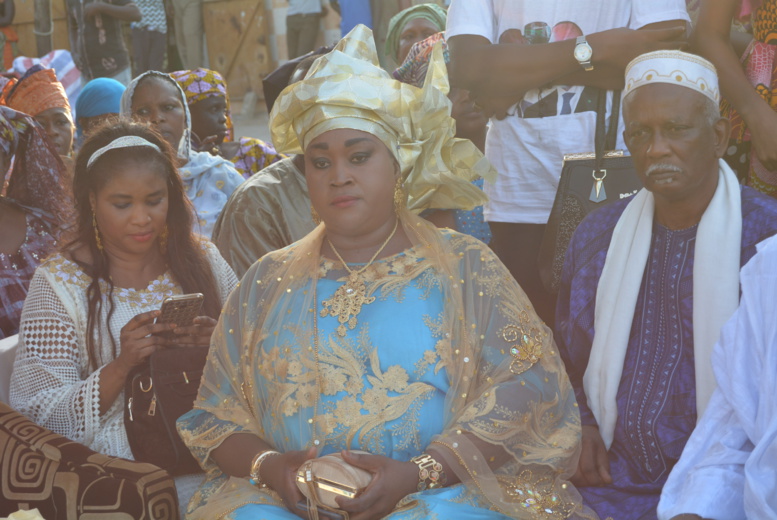 Mbao village : Abdou Karim Sall "gâte" les pêcheurs Mbao village : Abdou Karim Sall "gâte" les pêcheurs