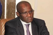 Transports: Mansour Elimane Kane tend la main aux grévistes mais... Transports: Mansour Elimane Kane tend la main aux grévistes mais...