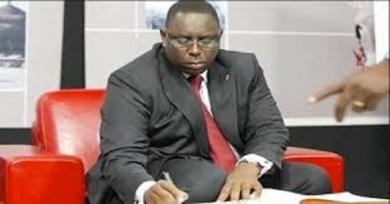 Affaire Ousmane Sonko: le décret présidentiel portant révocation de l'Inspecteur des Impôts et Domaines