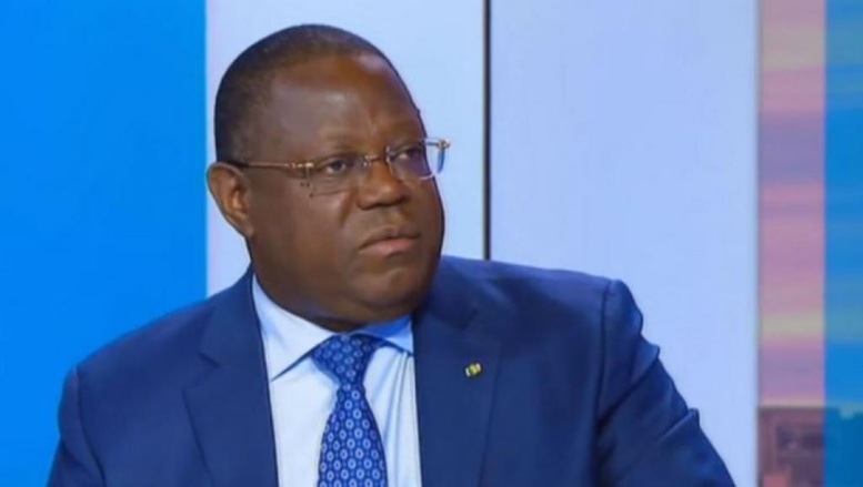 Gabon: Emmanuel Issoze-Ngondet nommé au poste de Premier ministre Gabon: Emmanuel Issoze-Ngondet nommé au poste de Premier ministre