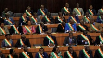 Les députés ivoiriens donnent leur feu vert au projet de nouvelle Constitution