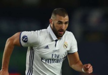 Real Madrid, Benzema répond à Hollande : "Je donne du plaisir aux gens et j'ai été bien élevé par mes parents" Real Madrid, Benzema répond à Hollande : "Je donne du plaisir aux gens et j'ai été bien élevé par mes parents"