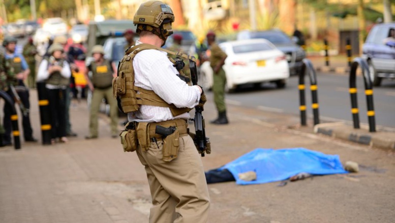 Kenya: un homme tué après avoir blessé un policier devant l'ambassade américaine