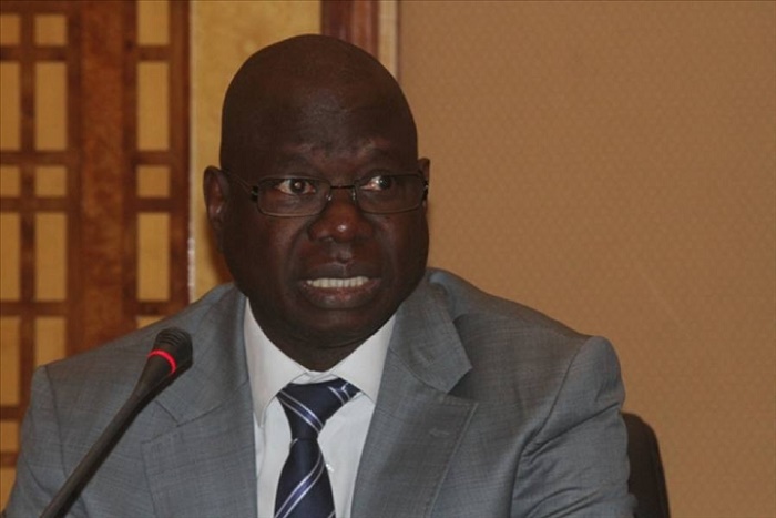 Augustin Tine : "Le Sénégal surveille la situation en Gambie"