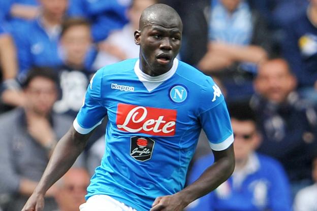 Naples : Kalidou Koulibaly touché à un genou