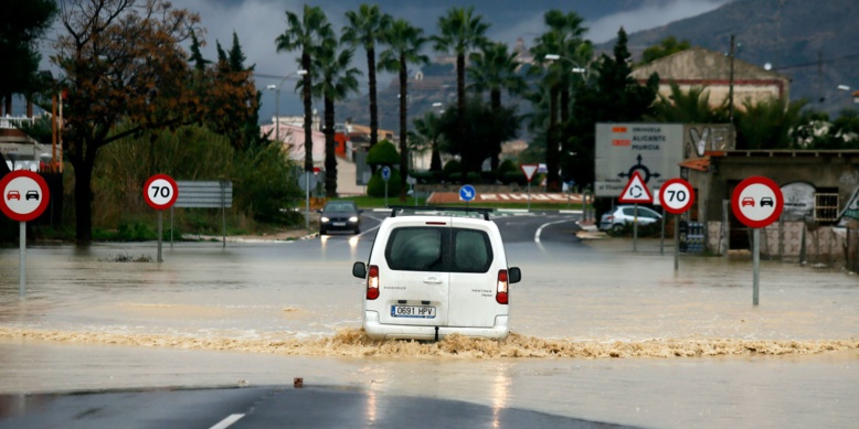 Espagne : de fortes intempéries font trois morts dans l'est Espagne : de fortes intempéries font trois morts dans l'est