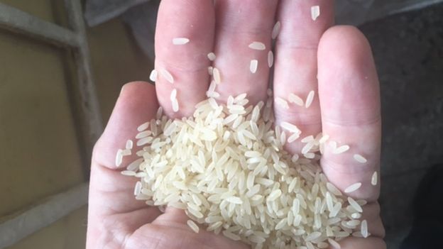 "Du riz en plastique" saisi au Nigeria