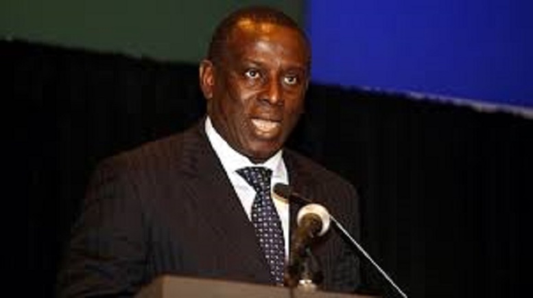 Cheikh Tidiane Gadio «déraille» le TER et dirige le gouvernement sur «des programmes express vers les jeunes» Cheikh Tidiane Gadio «déraille» le TER et dirige le gouvernement sur «des programmes express vers les jeunes»