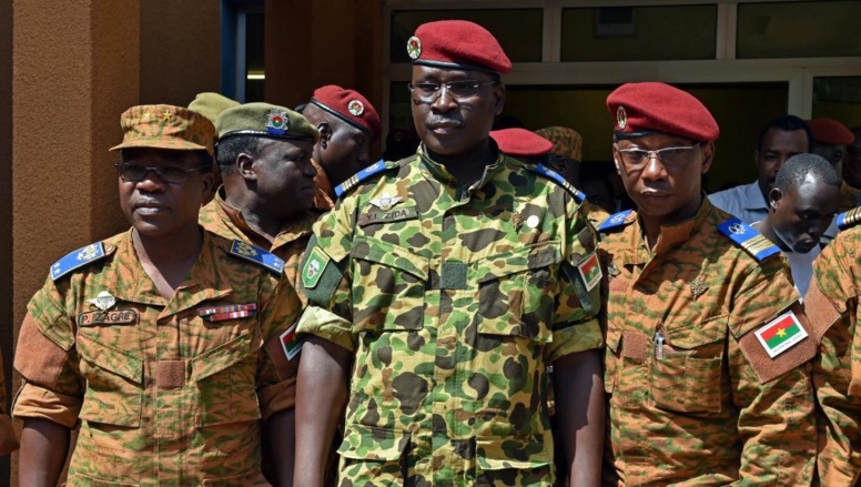 Burkina Faso: le président Kaboré évince le général Zida de l'armée