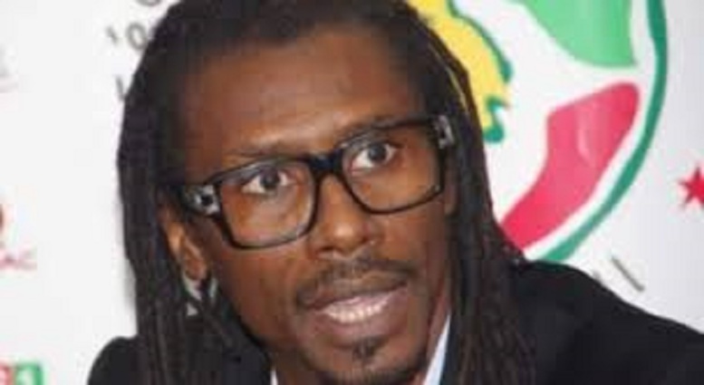 Aliou Cissé interpelle la CAF: «Une semaine à 10 jours, c'est peu pour préparer une CAN» Aliou Cissé interpelle la CAF: «Une semaine à 10 jours, c'est peu pour préparer une CAN»