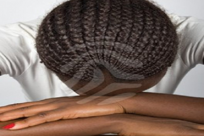 ​Chantage sur des filles photographiées nues: un acteur de la série «Dynama Nekh» et son acolyte arrêtés