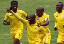 CAN 2017 - Mécontents des primes, les joueurs du Zimbabwe refusent de monter dans l'avion CAN 2017 - Mécontents des primes, les joueurs du Zimbabwe refusent de monter dans l'avion