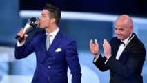 Cristiano Ronaldo élu joueur de l'année par la FIFA