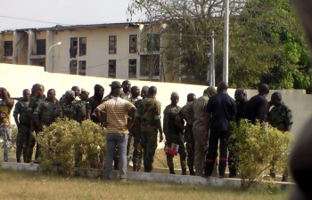 Côte d’Ivoire/Mutinerie : Début du paiement des primes de certains militaires à Bouaké (Témoins)
