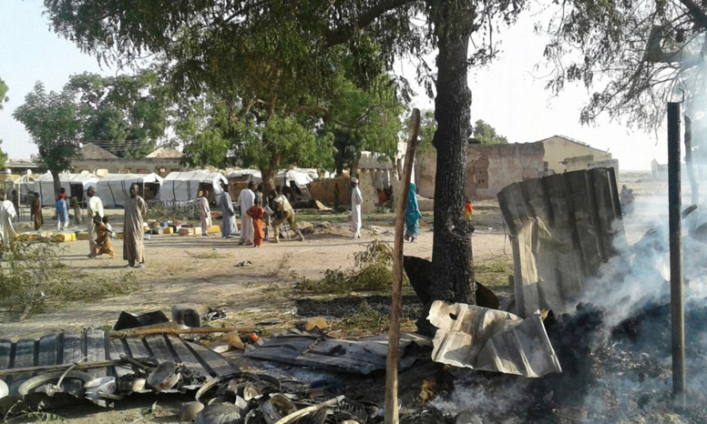 Nigeria: l'armée bombarde par erreur un camp de déplacés, au moins 70 morts Nigeria: l'armée bombarde par erreur un camp de déplacés, au moins 70 morts