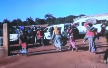 Crise en Gambie : 19 familles dont 51 enfants logées à la Piscine Olympique Crise en Gambie : 19 familles dont 51 enfants logées à la Piscine Olympique