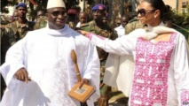 Gambie: les droits de Jammeh garantis Gambie: les droits de Jammeh garantis
