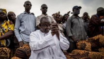 Gambie: Adama Barrow rentre au pays ce 26 janvier Gambie: Adama Barrow rentre au pays ce 26 janvier