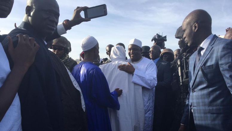 Urgent : le Président Barrow est arrivé à Banjul Urgent : le Président Barrow est arrivé à Banjul