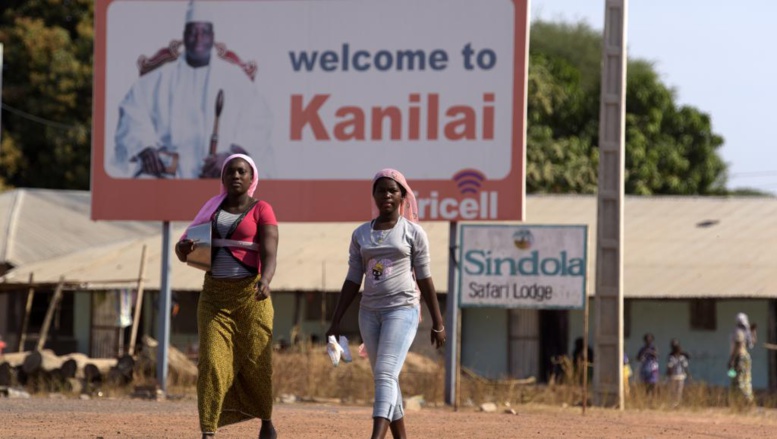 Retour d'Adama Barrow en Gambie: à Kanilaï la population s'inquiète Retour d'Adama Barrow en Gambie: à Kanilaï la population s'inquiète