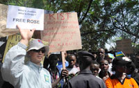 Manifestation des Rwandais pour na non extradition de Rose Kabuye© Reuters