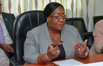 L'Etat ivoirien veut créer des sites de récupération des sachets plastiques dans cinq communes d'Abidjan