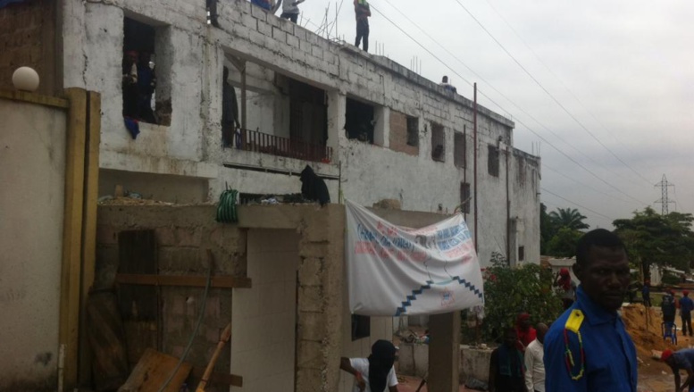 RDC: affrontements entre la secte Bundu dia Kongo et la police à Kinshasa RDC: affrontements entre la secte Bundu dia Kongo et la police à Kinshasa