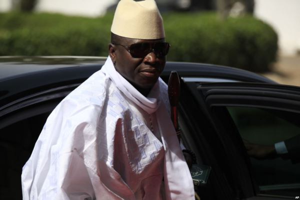 Gambie: Yahya Jammeh quitte son pays avec 3 milliards de dettes