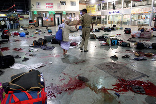 Inde:Série de fusillades et d'explosions à Bombay : au moins 100 morts