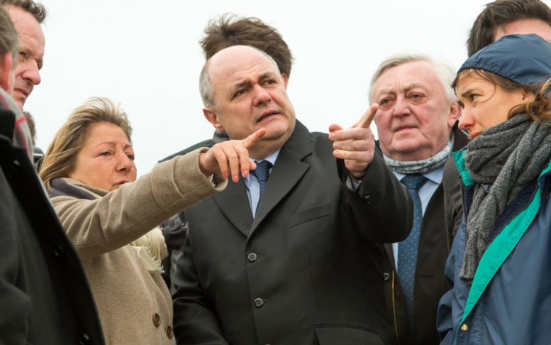 Calais: la maire interdit la distribution de repas aux migrants