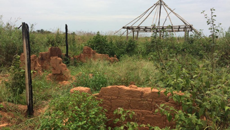 RDC: visite du village de Kamuina Nsapu avec sa famille
