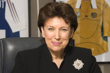La ministre française de la Santé, de la Jeunesse et des Sports, Roselyne Bachelot