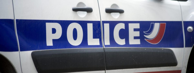 Nîmes : un enfant de deux ans retrouvé seul en couche-culotte dans la rue, sa mère en garde à vue
