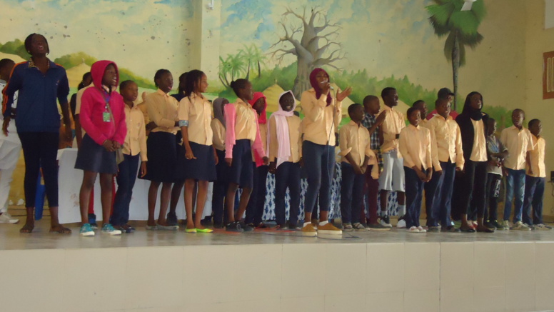 La Fédération des clubs d’anglais du Sénégal lance sa première édition La Fédération des clubs d’anglais du Sénégal lance sa première édition