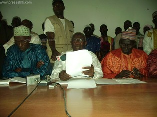 Rencontre avec les Imams et notables: les députés humiliés à Gédiawaye