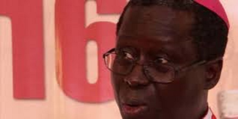 Après Tivaoune, l’Eglise appelle à la paix : «Qu’on respecte les lois démocratiques et… » Après Tivaoune, l’Eglise appelle à la paix : «Qu’on respecte les lois démocratiques et… »