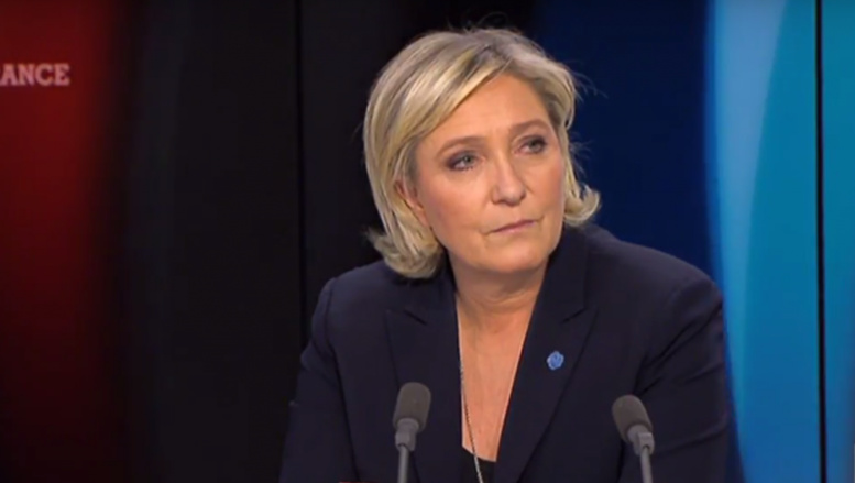 Marine Le Pen en visite au Tchad Marine Le Pen en visite au Tchad